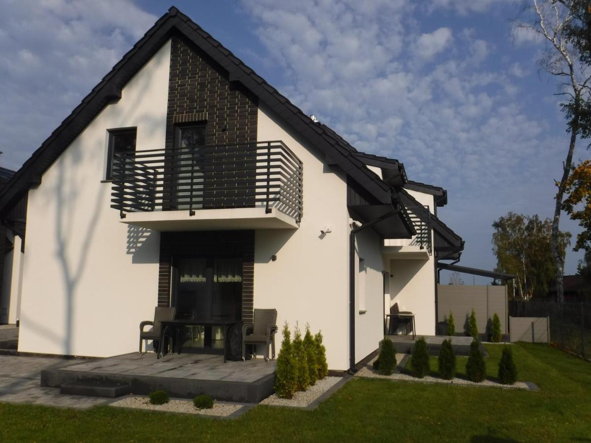 Villa Luis Dziwnów エクステリア 写真